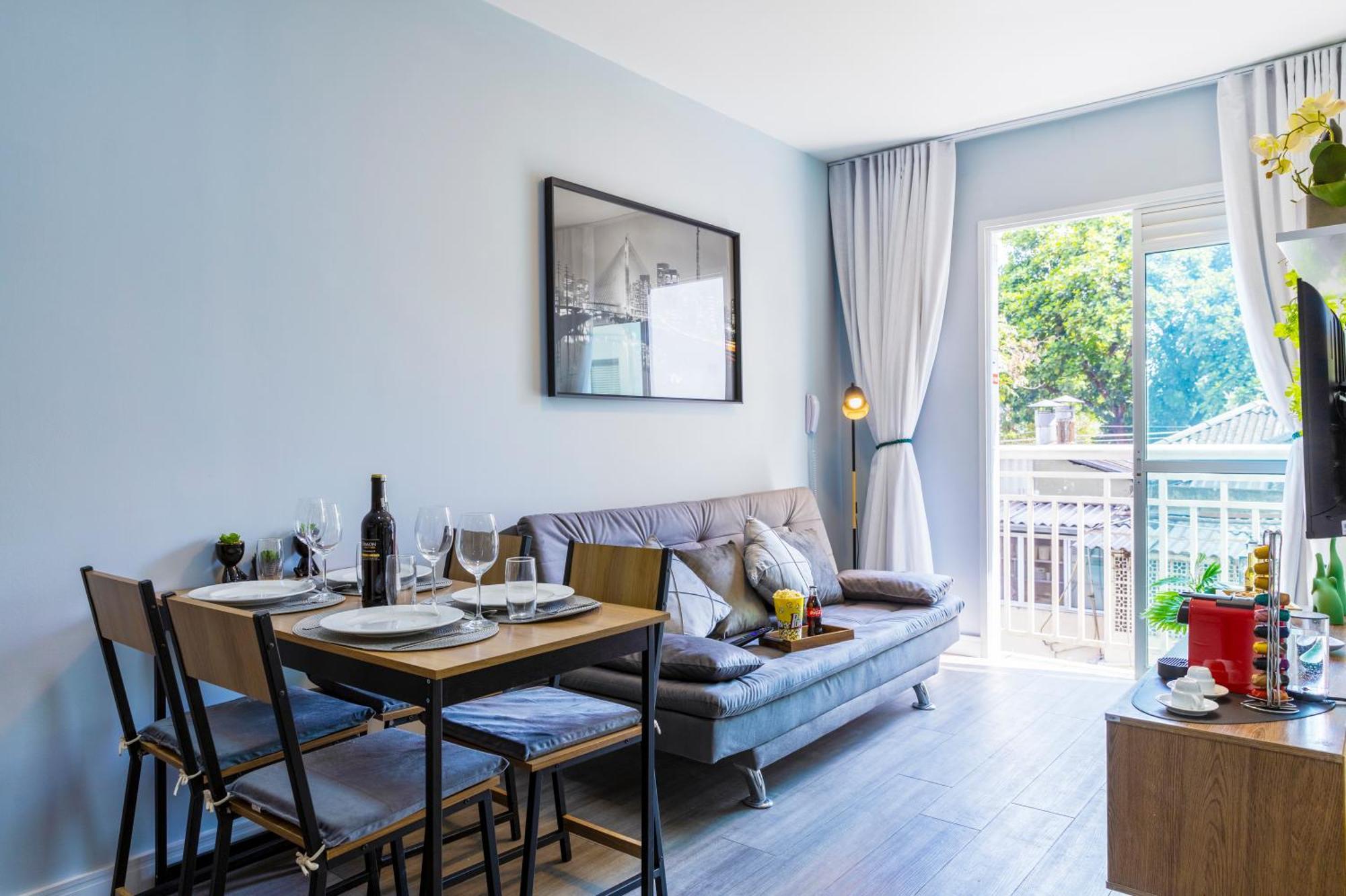 Apartamento Piscina, Academia, Ac, Vaga | Brazilian Corner *