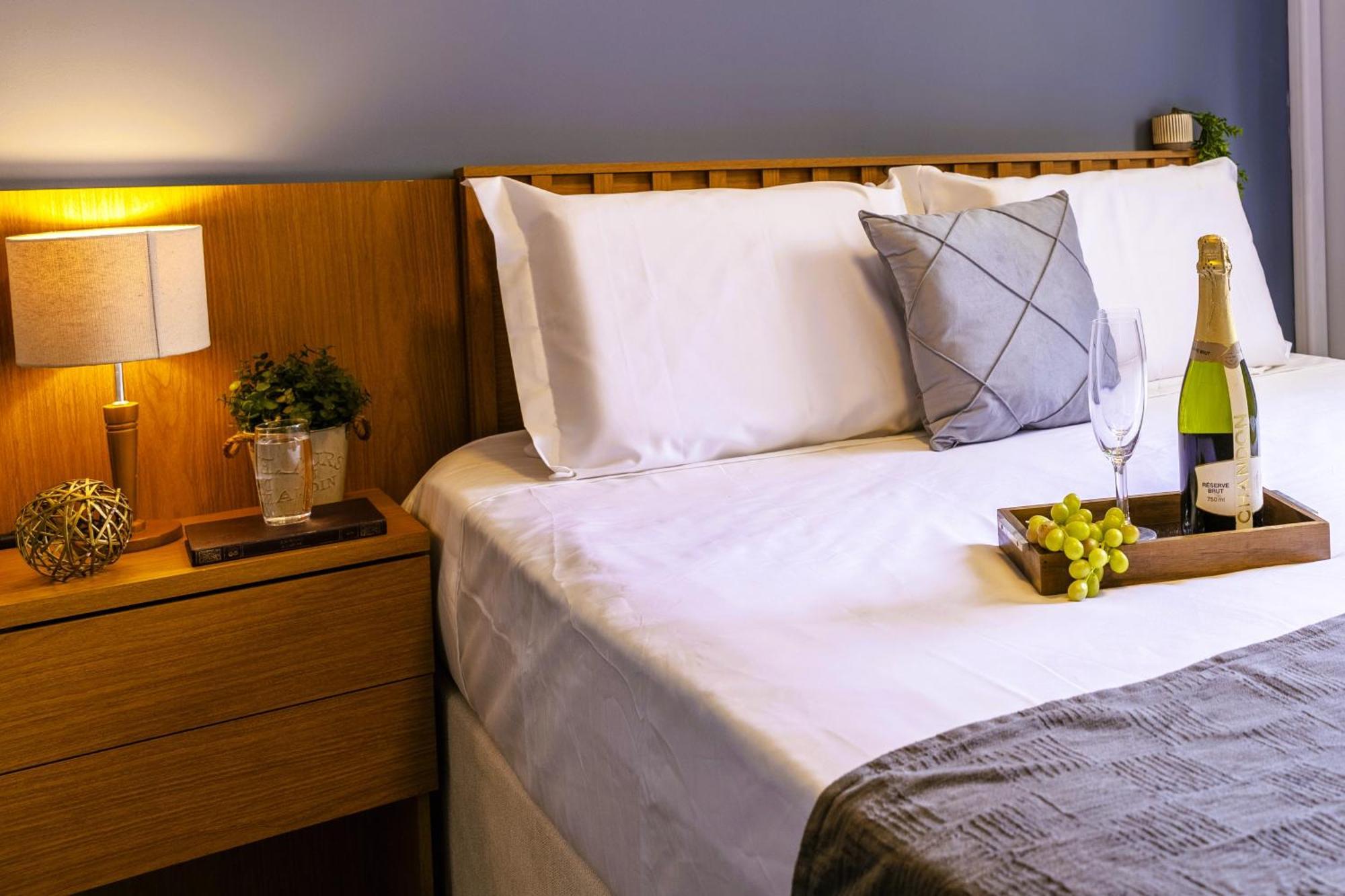 Piscina, Academia, Ac, Vaga | Brazilian Corner Apartamento